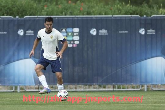 江南体育APP下载-世俱杯定位球得分统计：谁是定位球杀手？